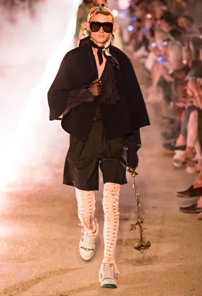 Look 94